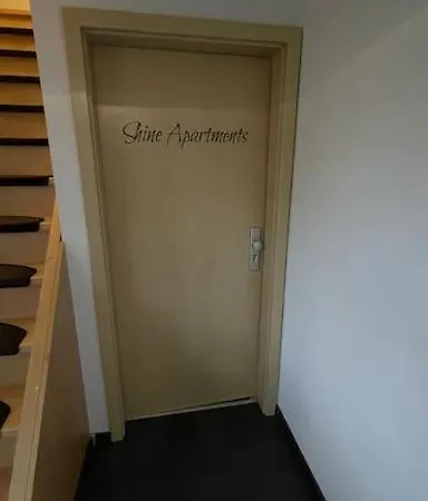 Apartment Shine